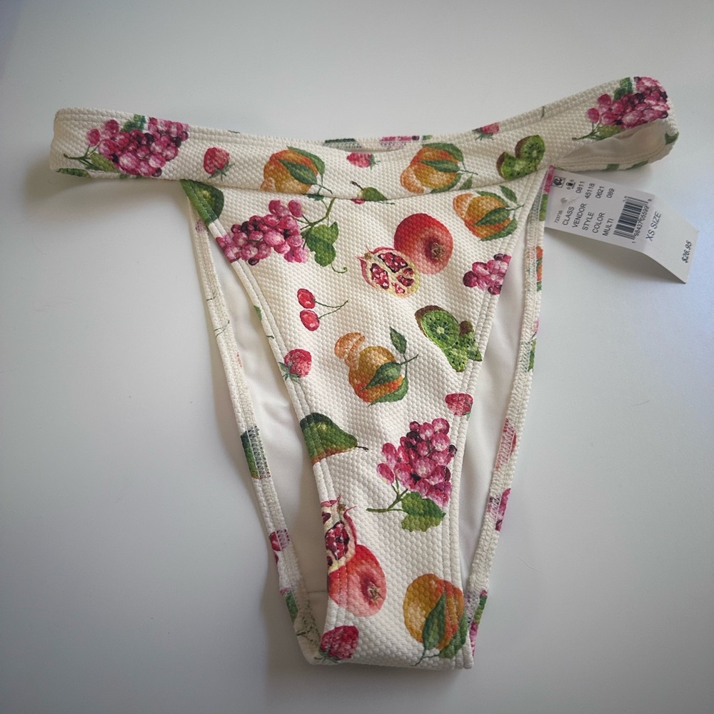 Pacsun bikini bottom NWT
